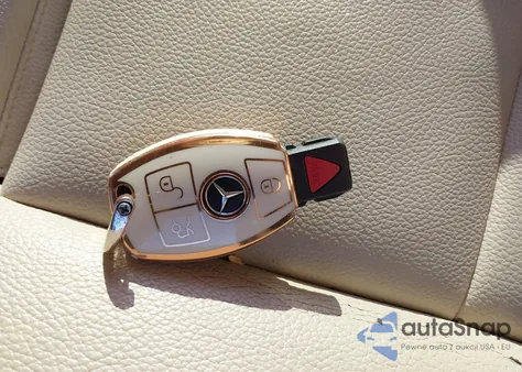 2018 Mercedes-Benz Gla 250 4Matic из США, поврежденный, VIN WDCTG4GB1JJ465643